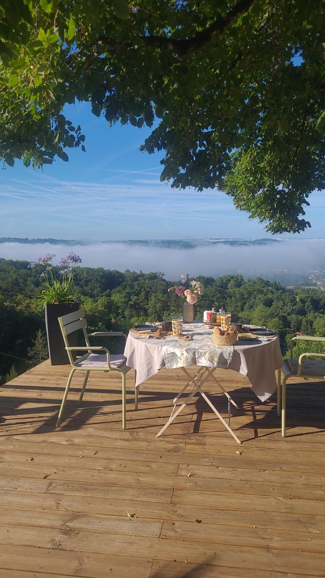 Le Clos Des Etoiles B&B Le Bugue Kültér fotó